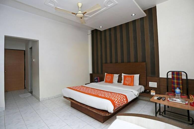Saishri Hotels