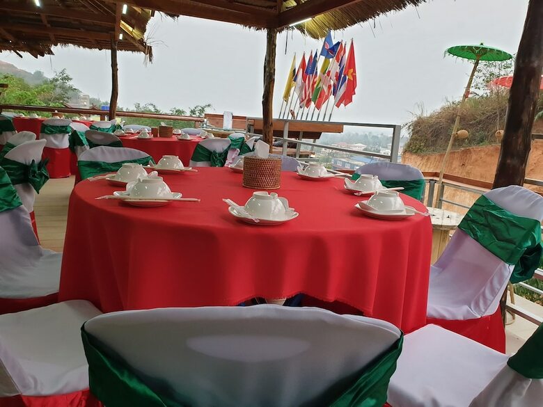 Hotel Phalan Resort