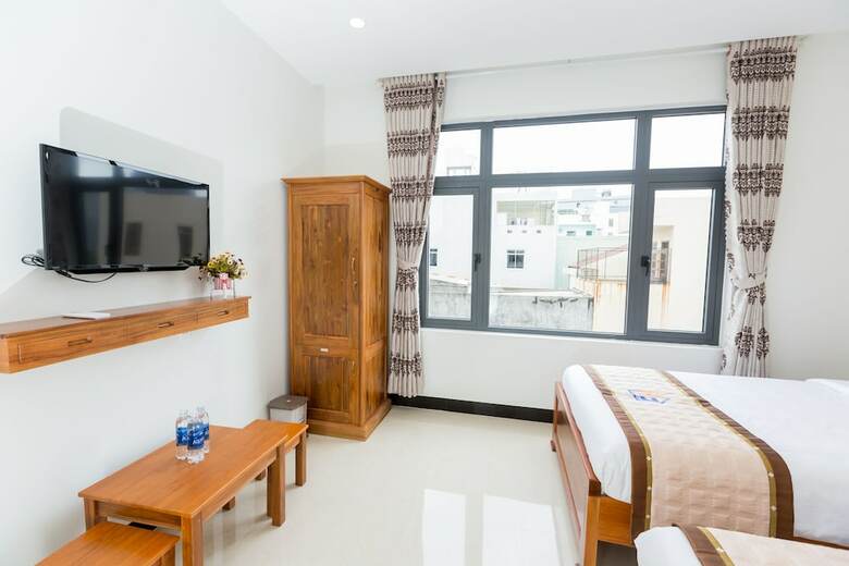 Hung Gia Quy Nhon Hotel