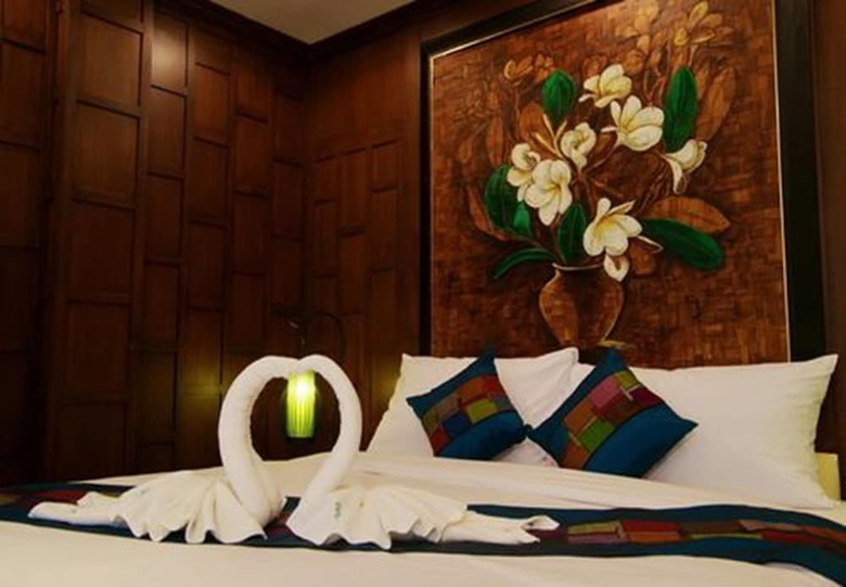 Sathu Hotel
