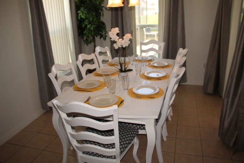 #27 Large Family Friendly Home W/ Pool - Five Bedroom