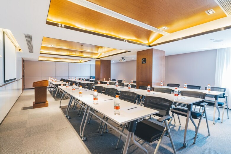 Atour Hotel Wild Goose Pagoda Xian