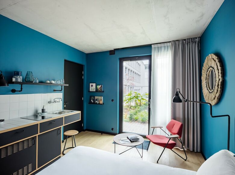 Hotel Bed & Coworking