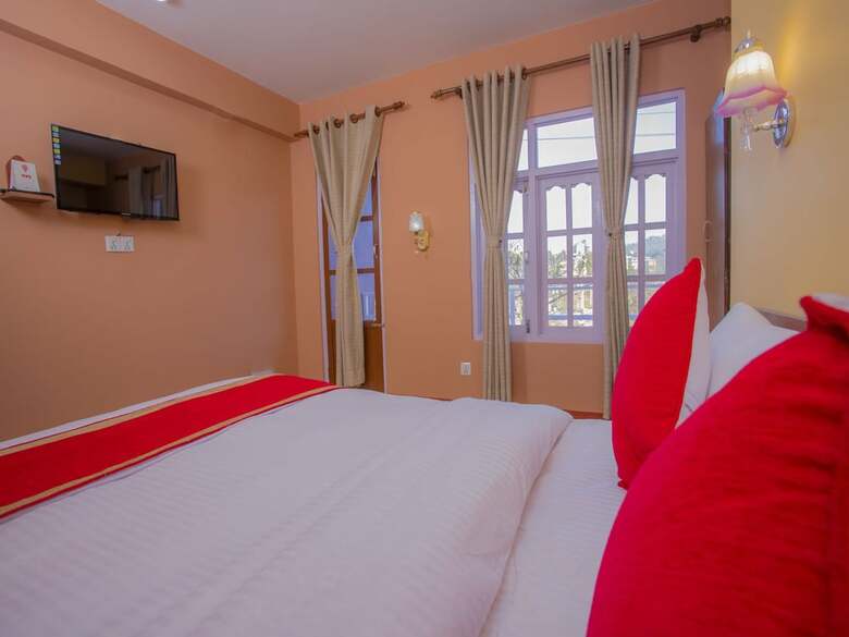Hotel Oyo 281 Twins Kitchen