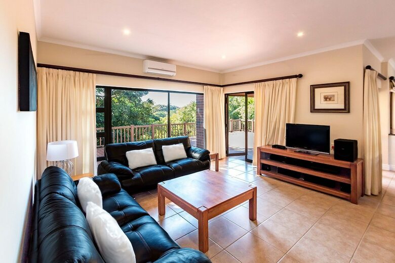 Turnberry House T16 - Selborne Golf Estate