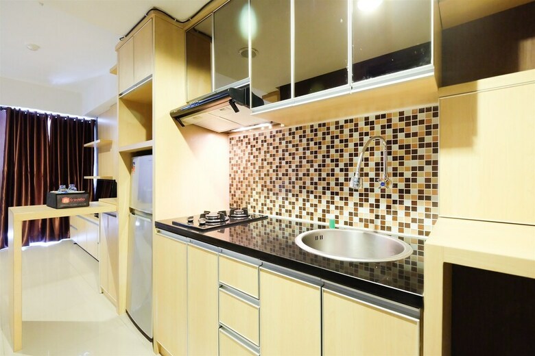 Comfortable And Modern Studio Apartment Near Cawang And Mt Haryono