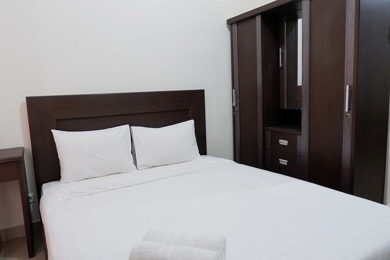 Pool View Studio Room Saveria Apartment Near Aeon Mall