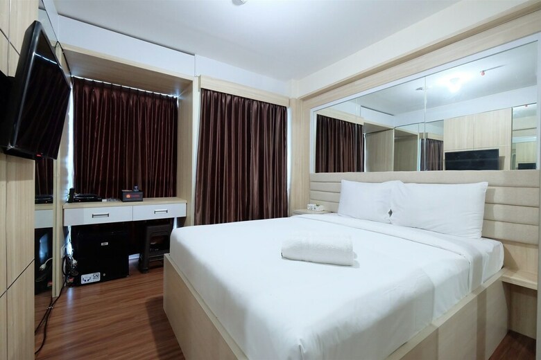 Strategic And Simple Studio Tifolia Apartment Near Kelapa Gading