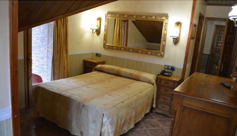 Hostal La Font