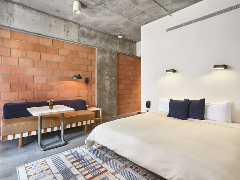The Carpenter Hotel