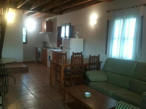 Apartamentos Rurales La Fuente De B�scones