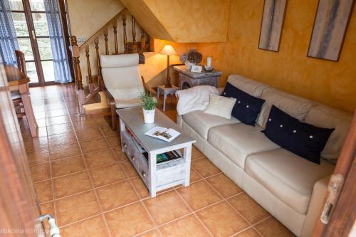 Apartamentos Rurales La Canalina