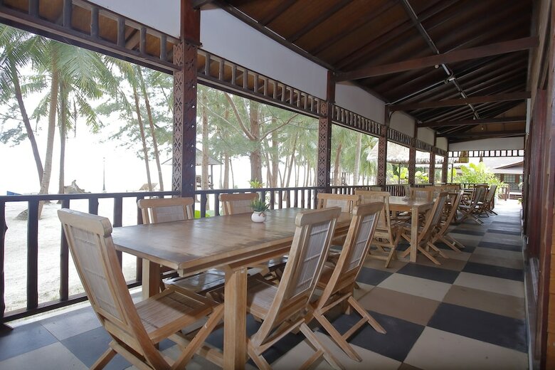 Hotel Sutera @ Mantanani Island Resort & Spa