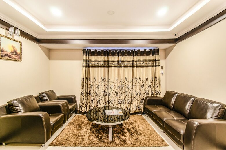 Fabhotel Wagtail Suites