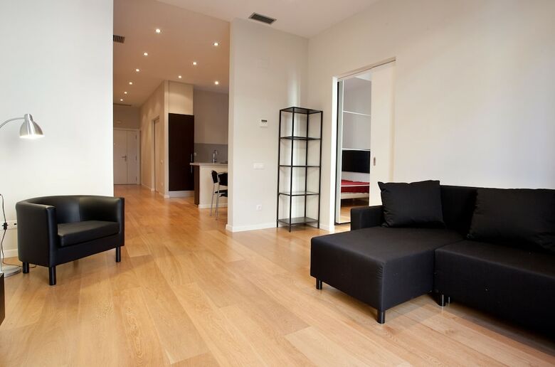 Modern Center Apartments