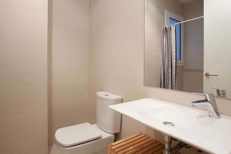 Modern Center Apartments