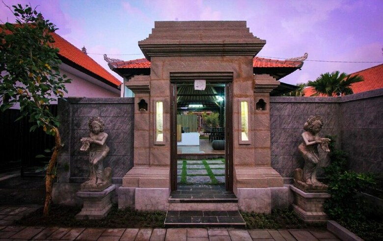 Bed & Breakfast Adil Villa And Resort