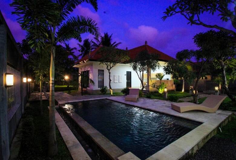 Bed & Breakfast Adil Villa And Resort