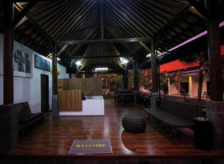 Bed & Breakfast Adil Villa And Resort