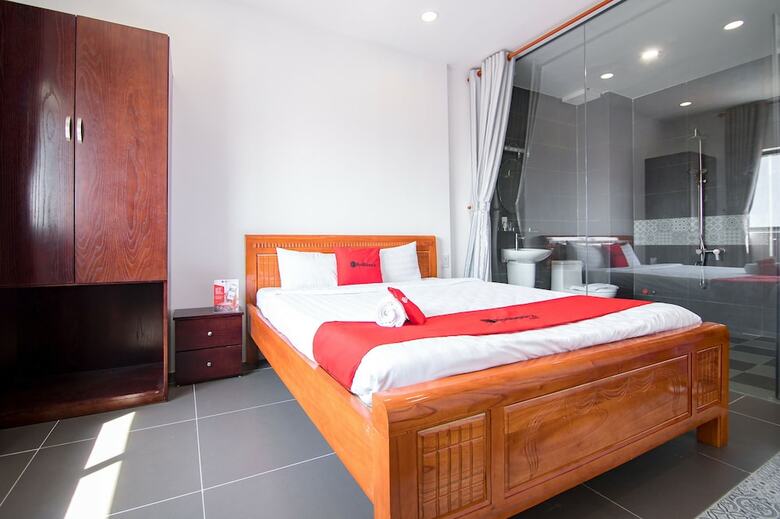 Hotel Reddoorz Plus Near Hoang Van Thu Park 2
