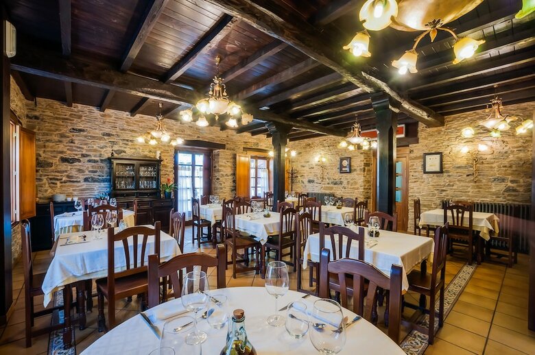 Hotel El Capricho De Josana