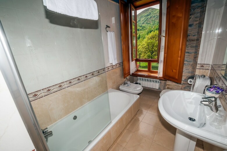 Hotel El Capricho De Josana