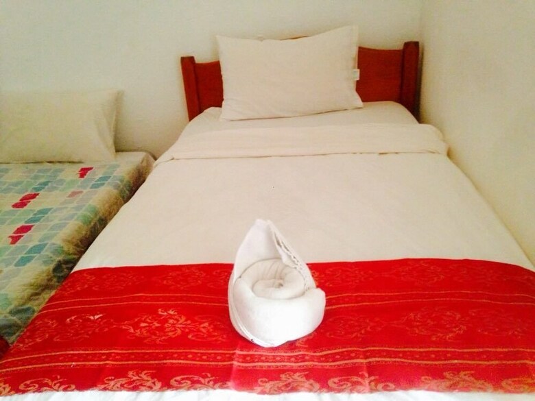 Nakhonesack Hotel III