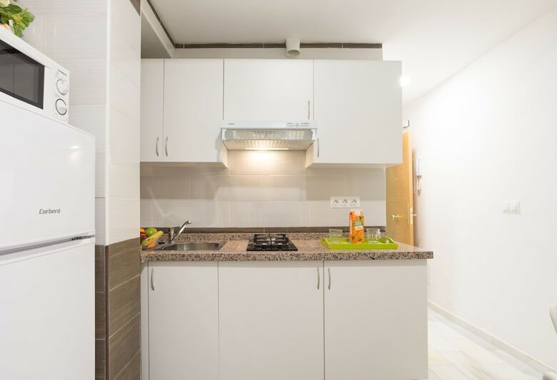 Hostal Ol� Hostels Malaga Zambrano
