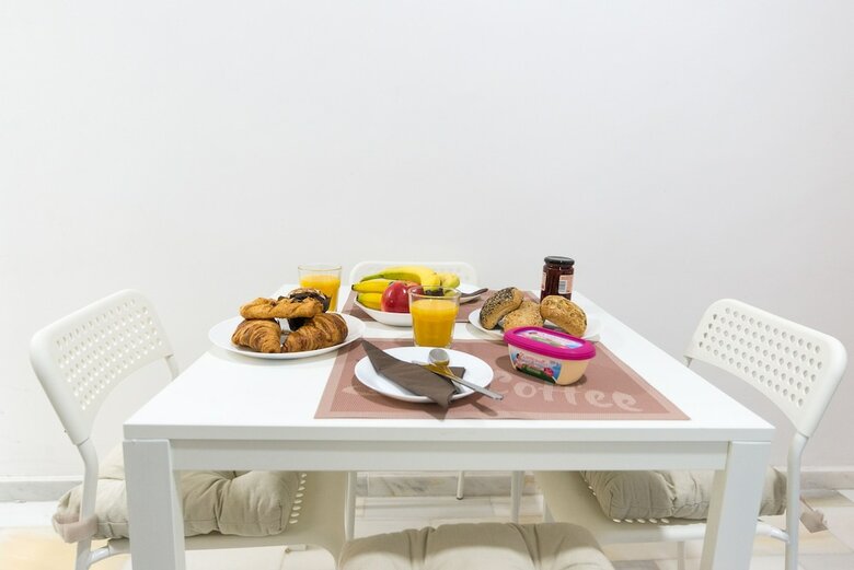 Hostal Ol� Hostels Malaga Zambrano