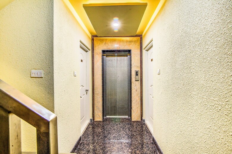 Fabhotel Vipra Enclave