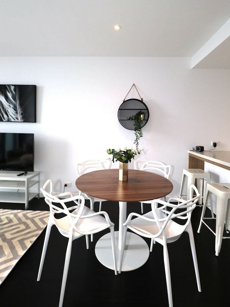 Apartamentos Stunning Apt With Infinity Pool & Gym