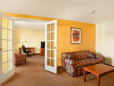 Hotel Quality Inn And Suites Downtown