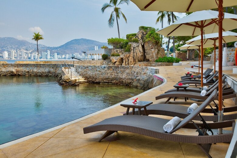 Hotel Las Brisas