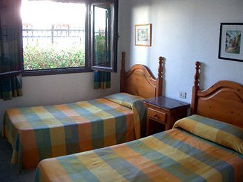 Apartamentos La Laguneta