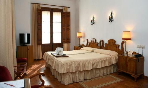 Hotel Casa De Los Acacio