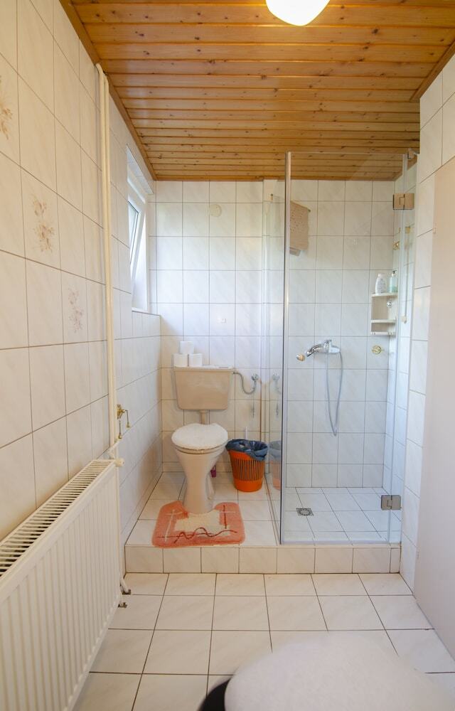 Hotel Apartments & Rooms Banich