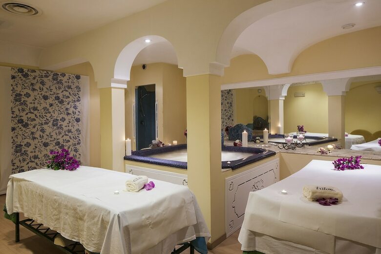 Hotel Tritone Resort & Spa