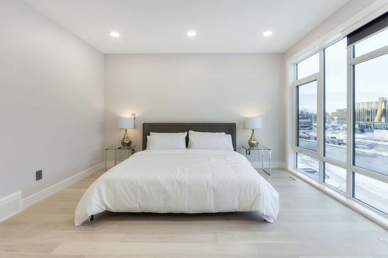 New Luxury Townhome 23