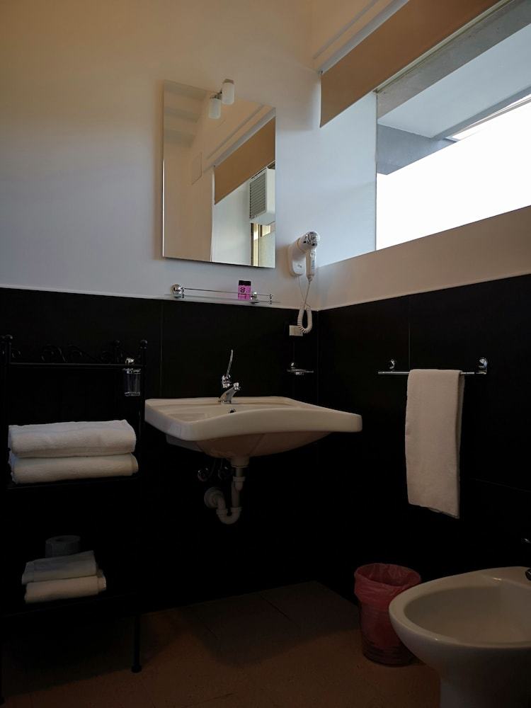 Hotel Affittacamere Il Giglio