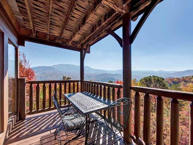 Favored By Fortune - Three Bedroom Cabin