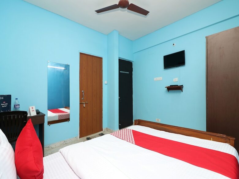 Hotel Oyo 7111 Fanindra Guest House