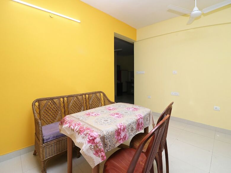 Hotel Oyo 7111 Fanindra Guest House