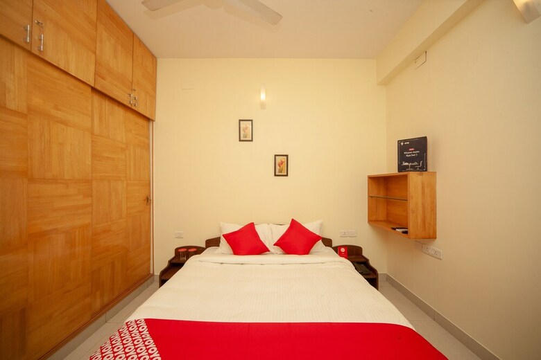 Hotel Oyo 24394 Flagship Deepalakshmi T Nagar