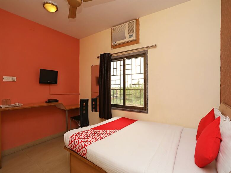 Hotel Oyo 24149 Flagship Kamala Inn Vip Road