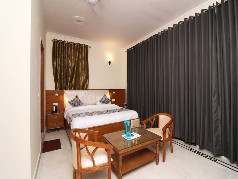 Hotel Oyo 15124 Vizima Crossroad