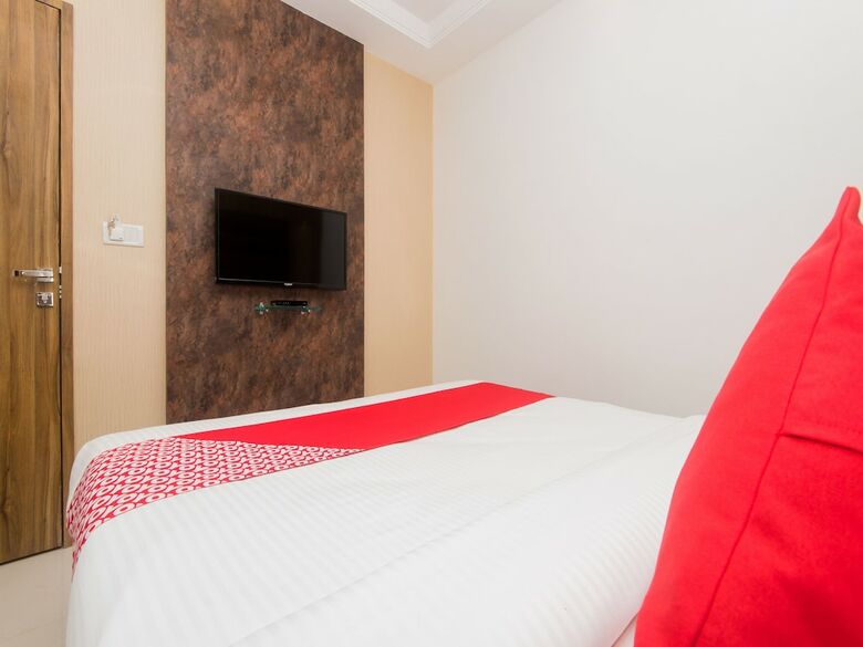 Oyo 15519 Hotel Grand Residency
