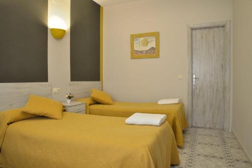 Hostal Cuatro Caminos