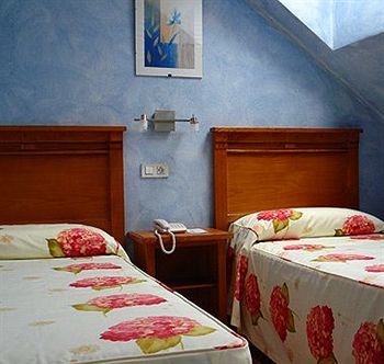 Hotel Pugide