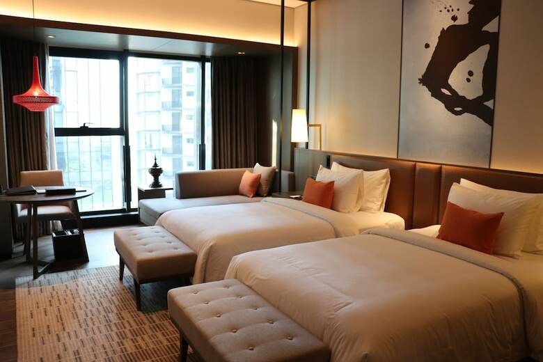 Wyndham Grand Yangon Hotel