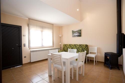 Apartamentos El Port�n De La Sierra